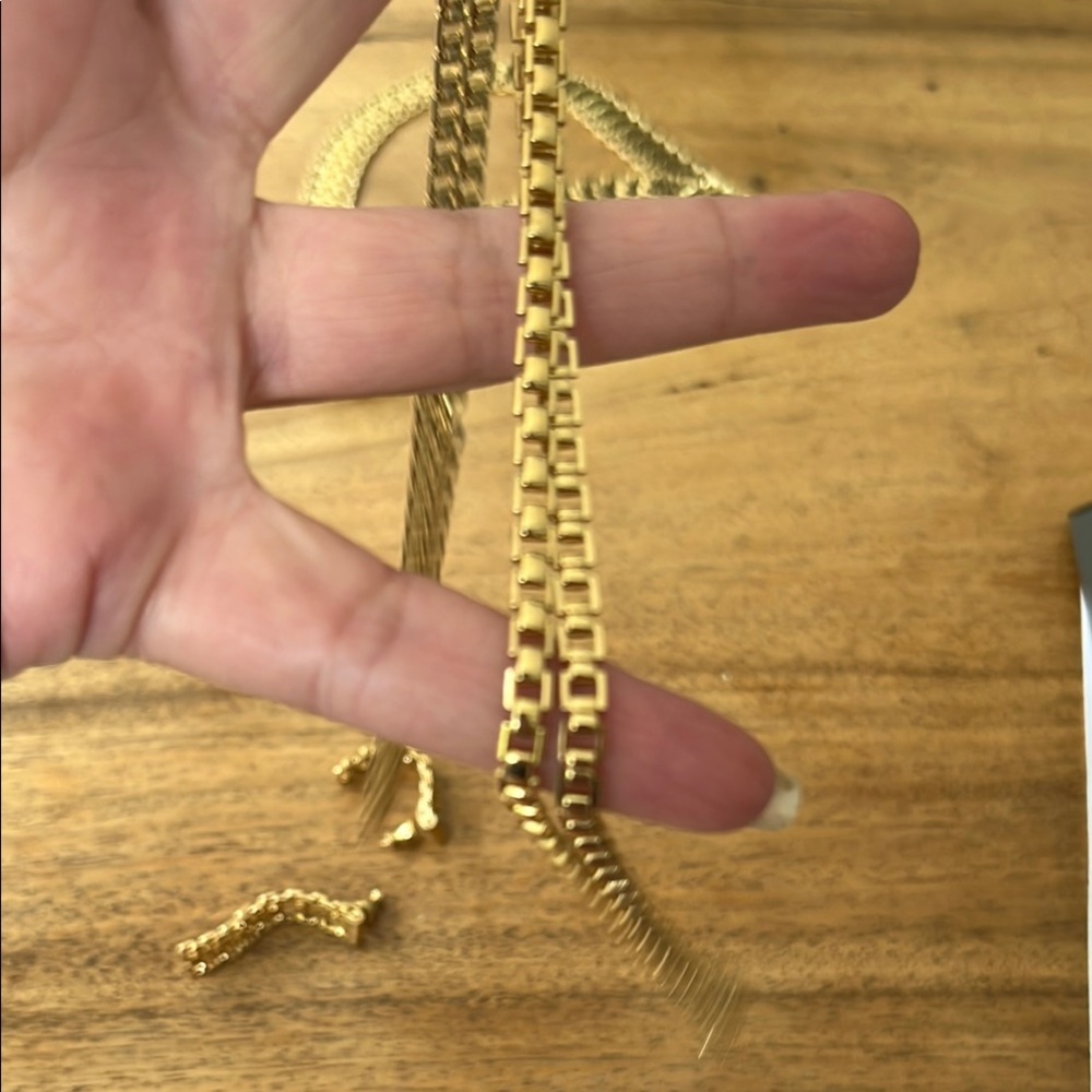 Estate Monet Lot Gold Thick Choker Matching Earrings and bonus long Chain - Picture 6 of 7